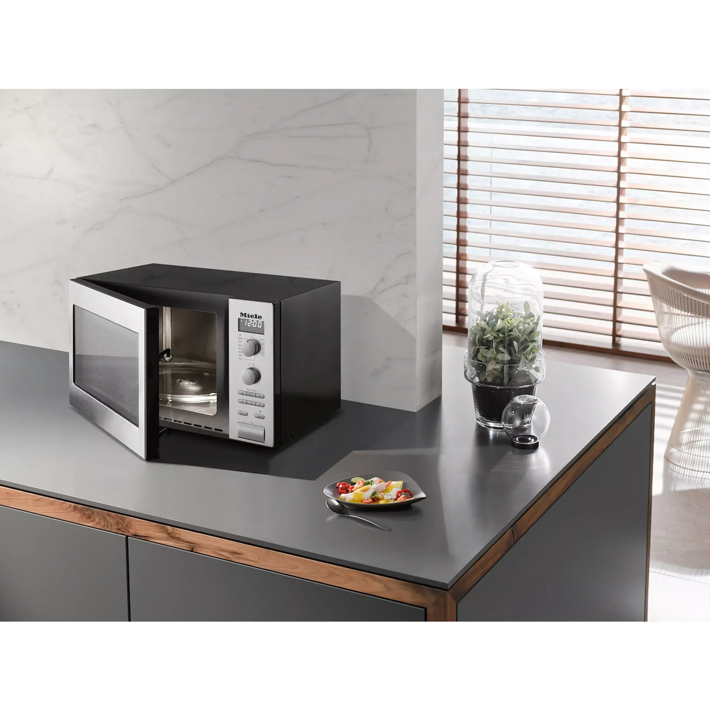 Micro ondes MIELE M 6012 SC IN DUMANOIR