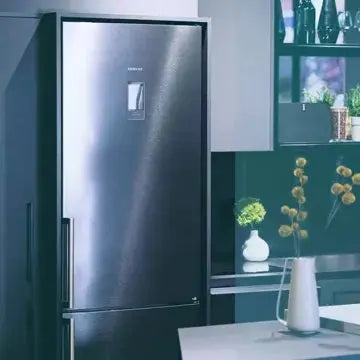 Réfrigérateur combiné							SIEMENS				KG39NAIAT HyperFresh <0 °C>