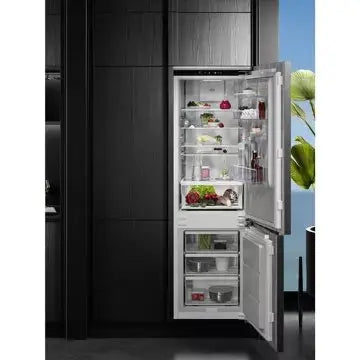 Réfrigérateur combiné encastrable 							AEG				TSC7M181EC GreenZone
