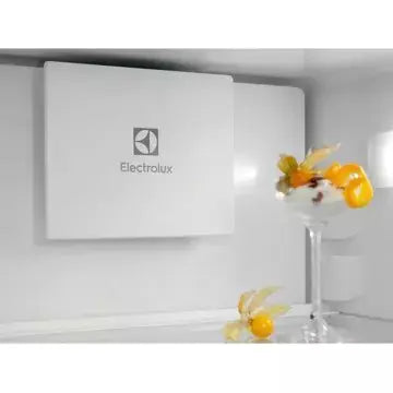 Réfrigérateur combiné encastrable 							ELECTROLUX				ENP7MD19S GreenZone