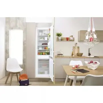 Réfrigérateur combiné encastrable 							INDESIT				BI18DC2