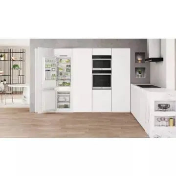 Réfrigérateur combiné encastrable  WHIRLPOOL	WHC18T323P Supreme Silence